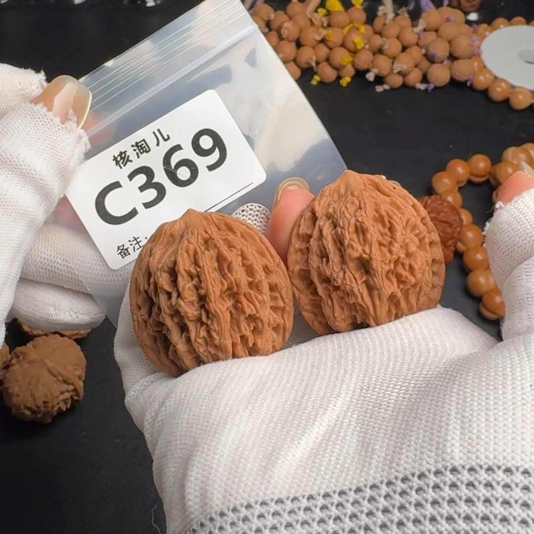 把件文玩核桃39虎头C369