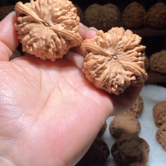 文玩核桃吊坠53全品官帽