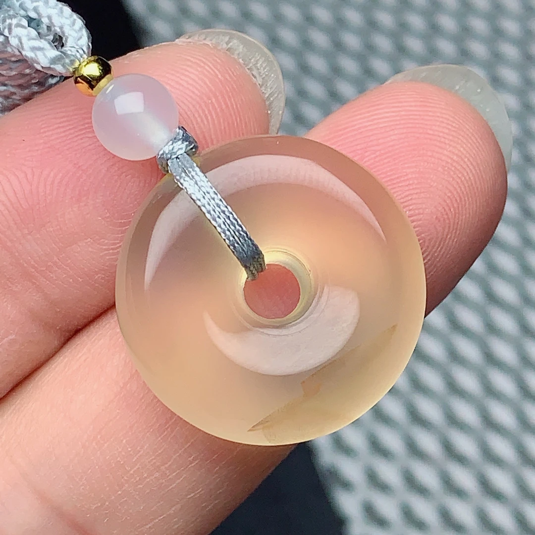 天然玛瑙香槟色平安扣吊坠22.7/7.4mm