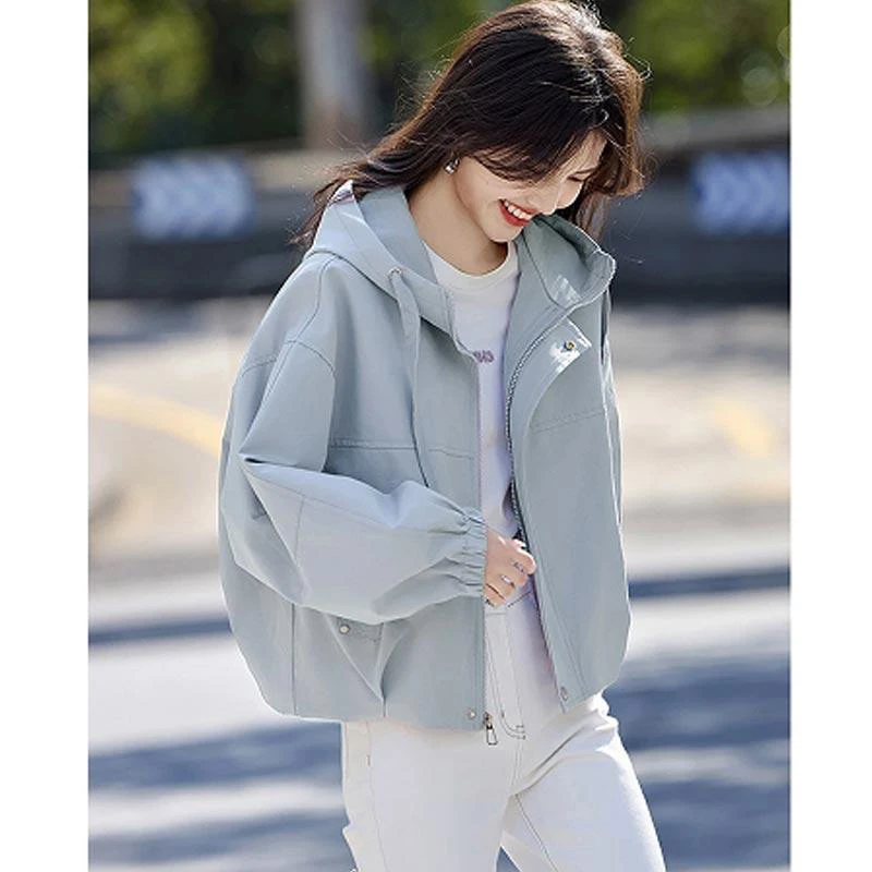 气质通勤风通勤百搭短款外套女2025夏新款洋气舒适防晒衣冲锋衣女