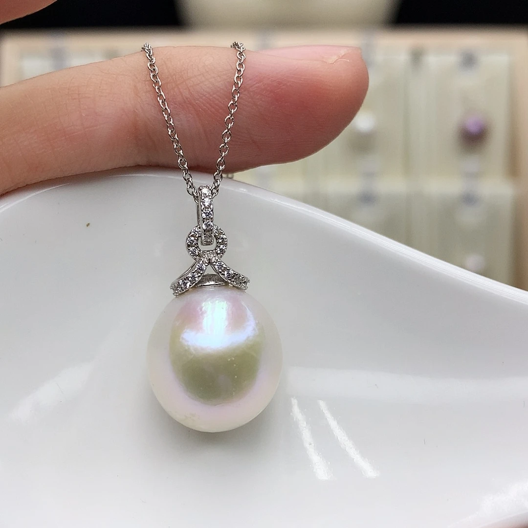 淡水珍珠吊坠(赠链)银S925镶嵌