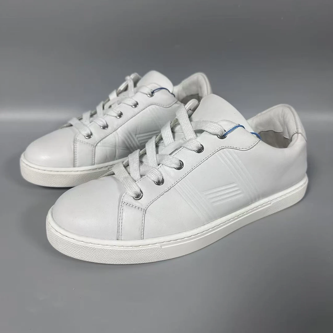 95新 Hermes/爱马仕 白色 条纹H 时尚男士低帮板鞋 39码 lb938