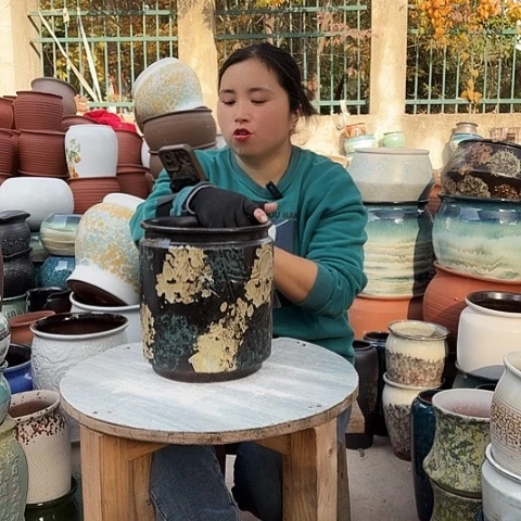 口21高24盆子盆子。