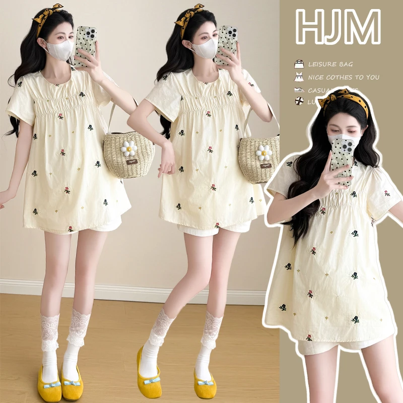 2025夏季外穿时尚孕妇夏季新款外穿甜美温柔风薄款刺绣娃娃衫上衣