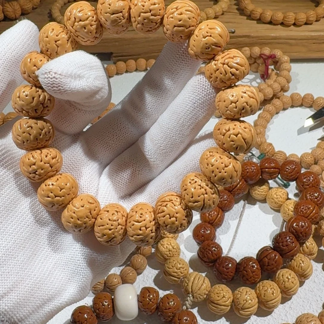 C***藏桃核手串精品桃核