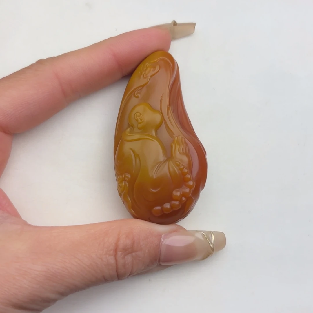 品***美石英质玉未镶嵌黄蜡石挂件