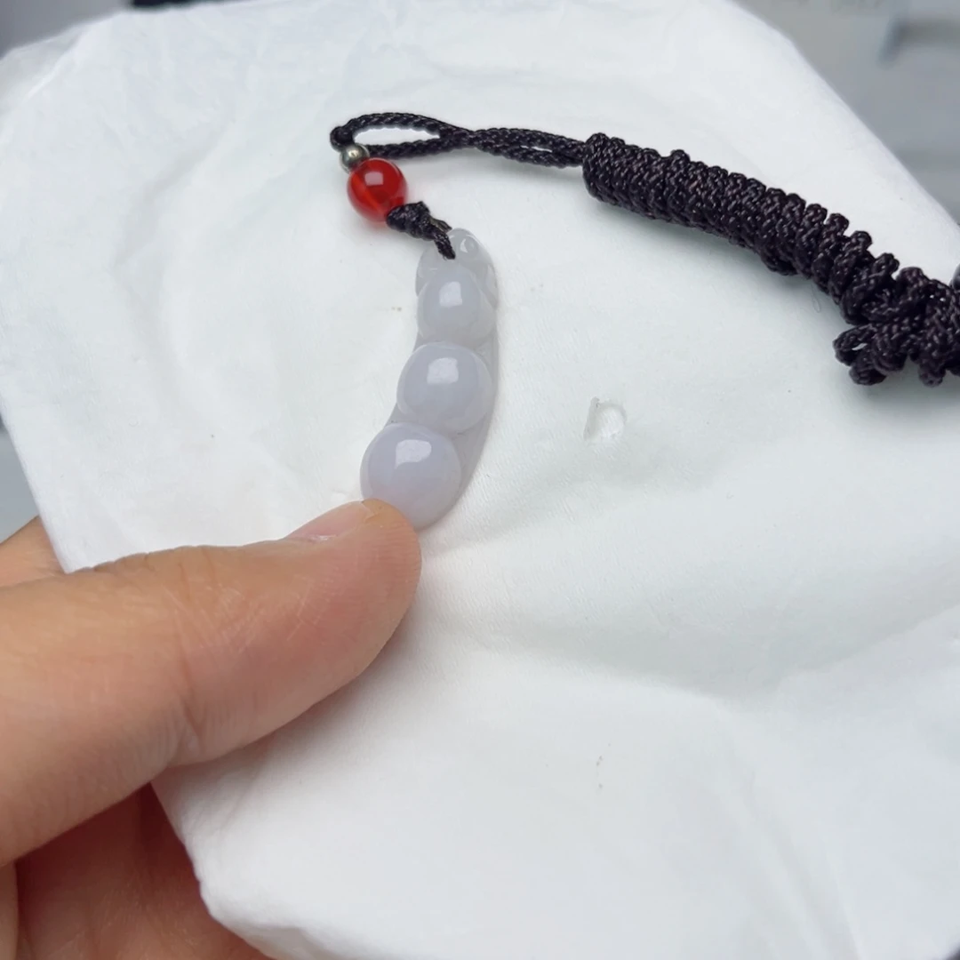 颈饰未镶嵌翡翠挂件
