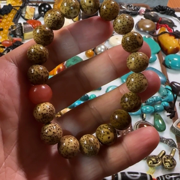 星月菩提手串正圆星月菩提手串