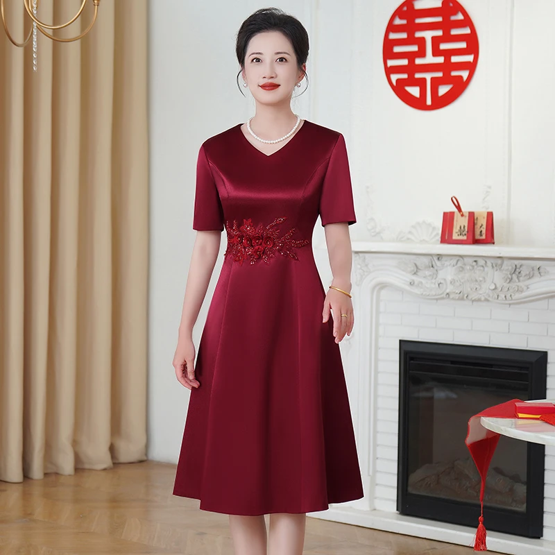 5377妈妈婚宴礼服女喜婆婆婚宴装高贵高端年轻敬酒服结婚连衣裙