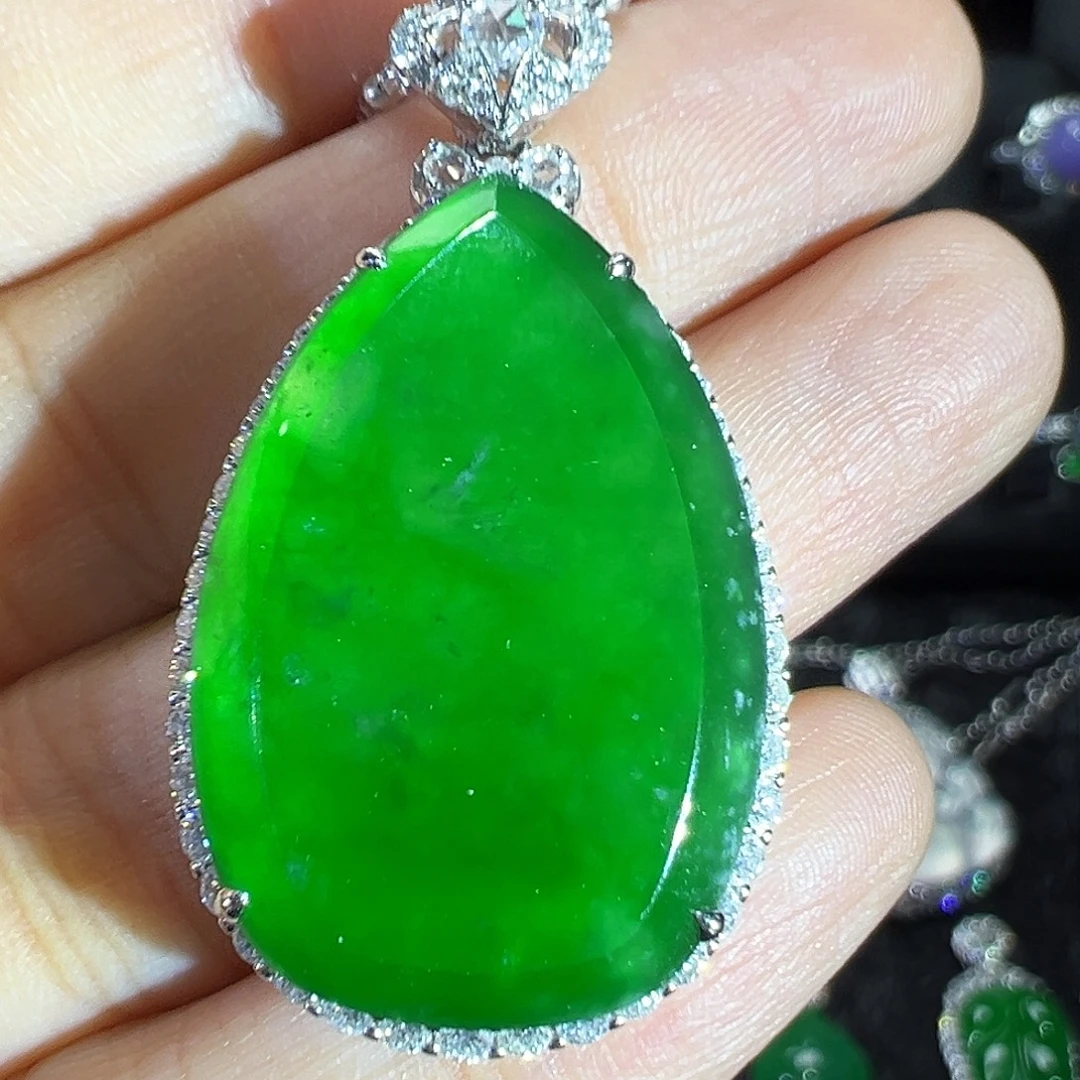 翡翠18K金镶嵌吊坠(不含链)高冰种浓阳绿水滴