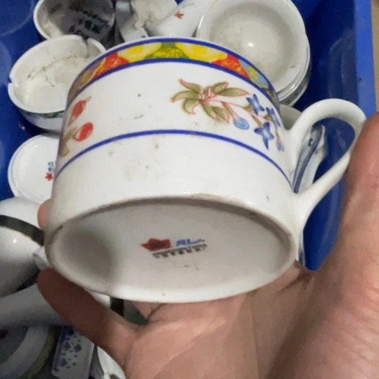 瓷片陶瓷陶瓷红叶