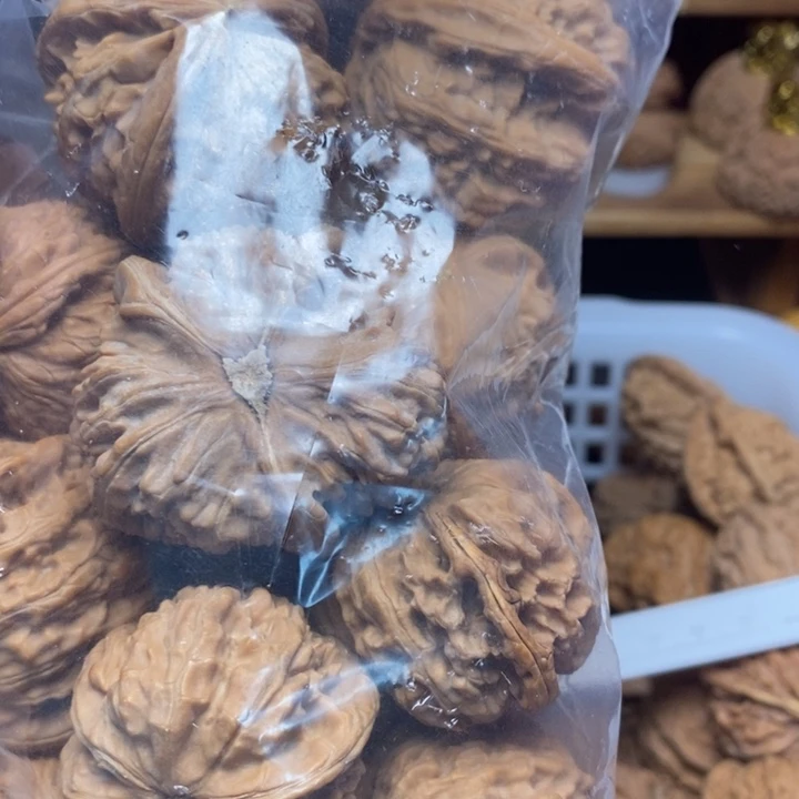 加***鲁文玩核桃把件文玩