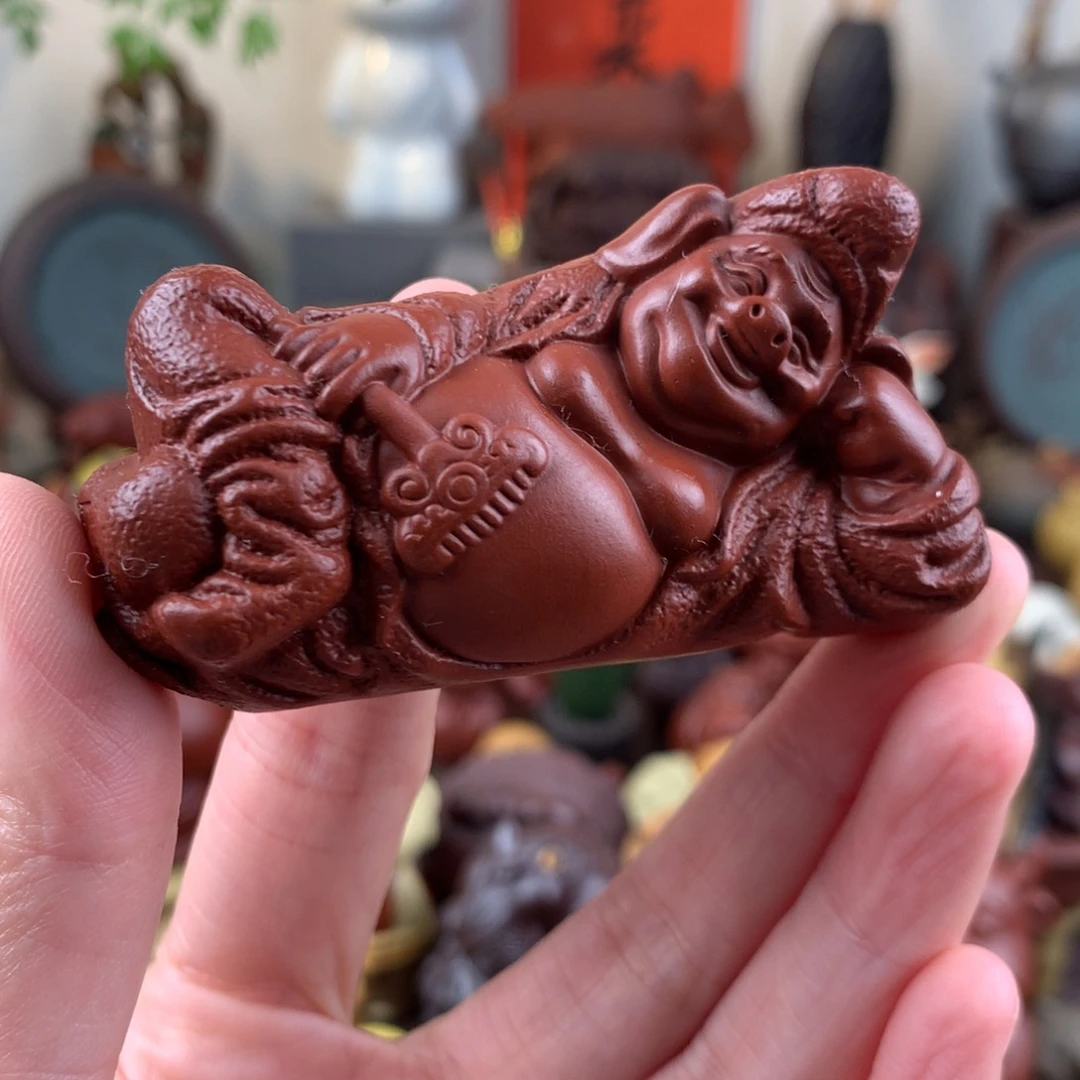 紫砂茶宠侧躺猪八戒朱泥