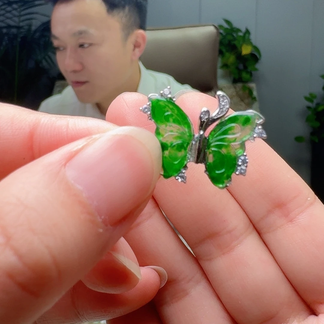 翡翠银S925镶嵌吊坠(不含链)多样性发货其一