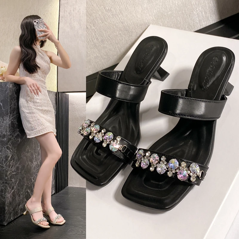 法式水钻凉拖鞋女2025夏季新款银色时尚百搭外穿凉鞋高级气质拖鞋