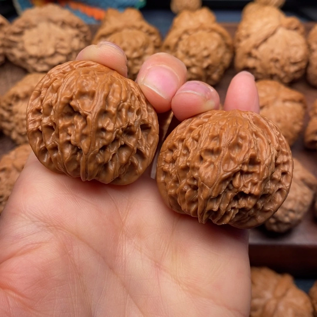 文玩核桃把件37全品，山地对歪磨