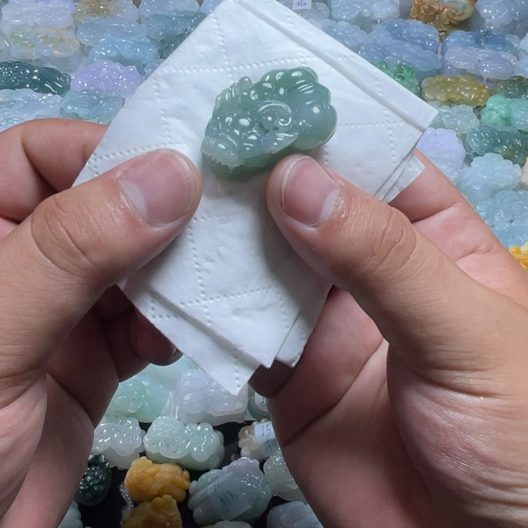 翡翠未镶嵌颈饰天然