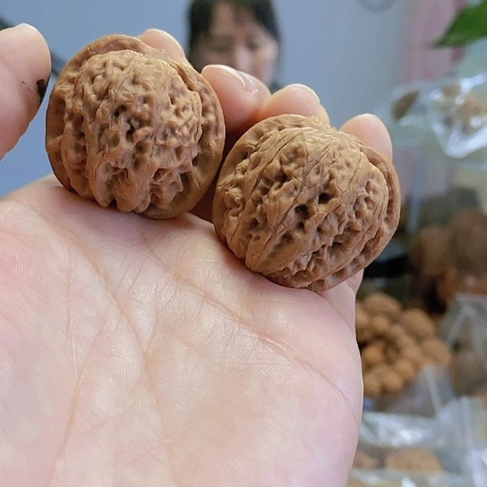 【闪购商品】把件文玩核桃34.5闷尖石墩小众
