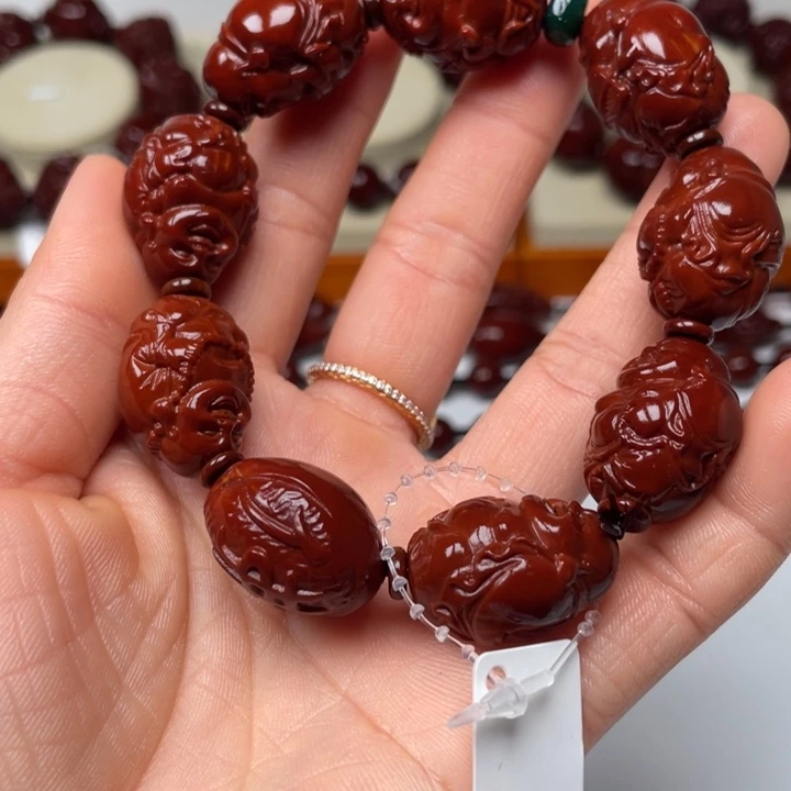 橄榄核手串九*、包浆玉化