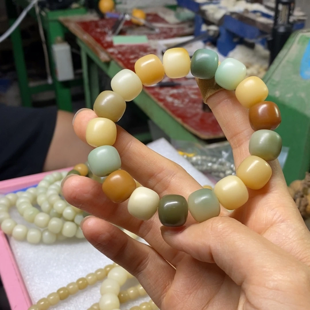 菩提根/象牙果吊坠伟****x伟大