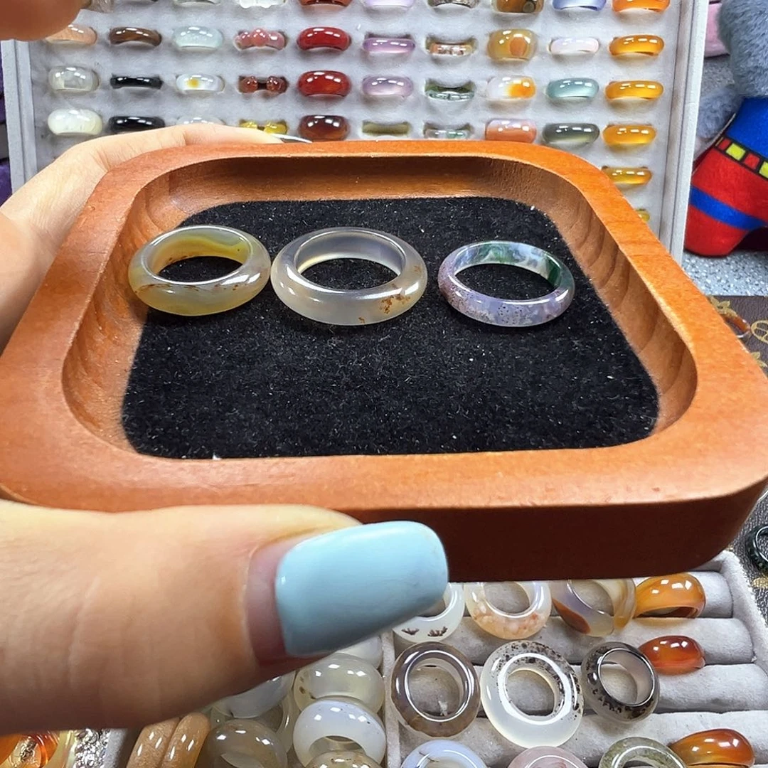 G***！玛瑙/玉髓未镶嵌戒指B7不退换17.9港17三只