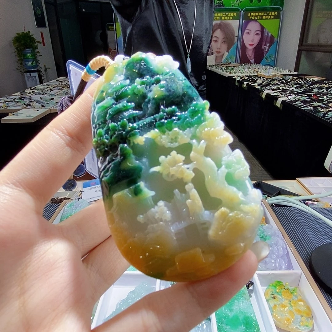颈饰未镶嵌翡翠翡翠