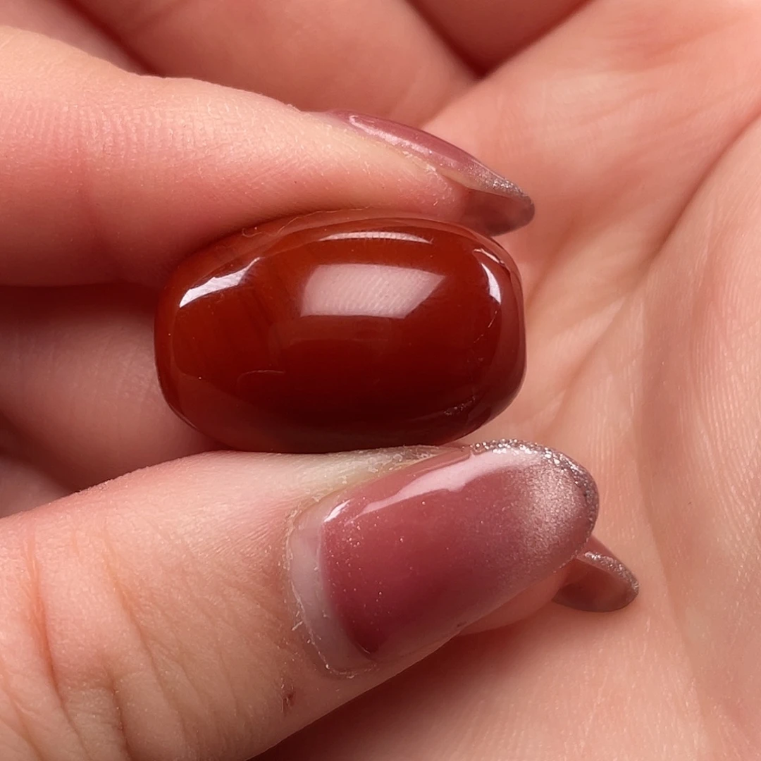 定制南红玛瑙未镶嵌依**牧