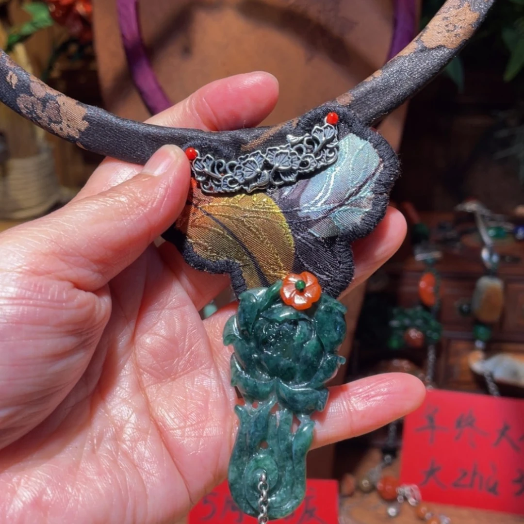 【闪购商品】颈饰未镶嵌翡翠