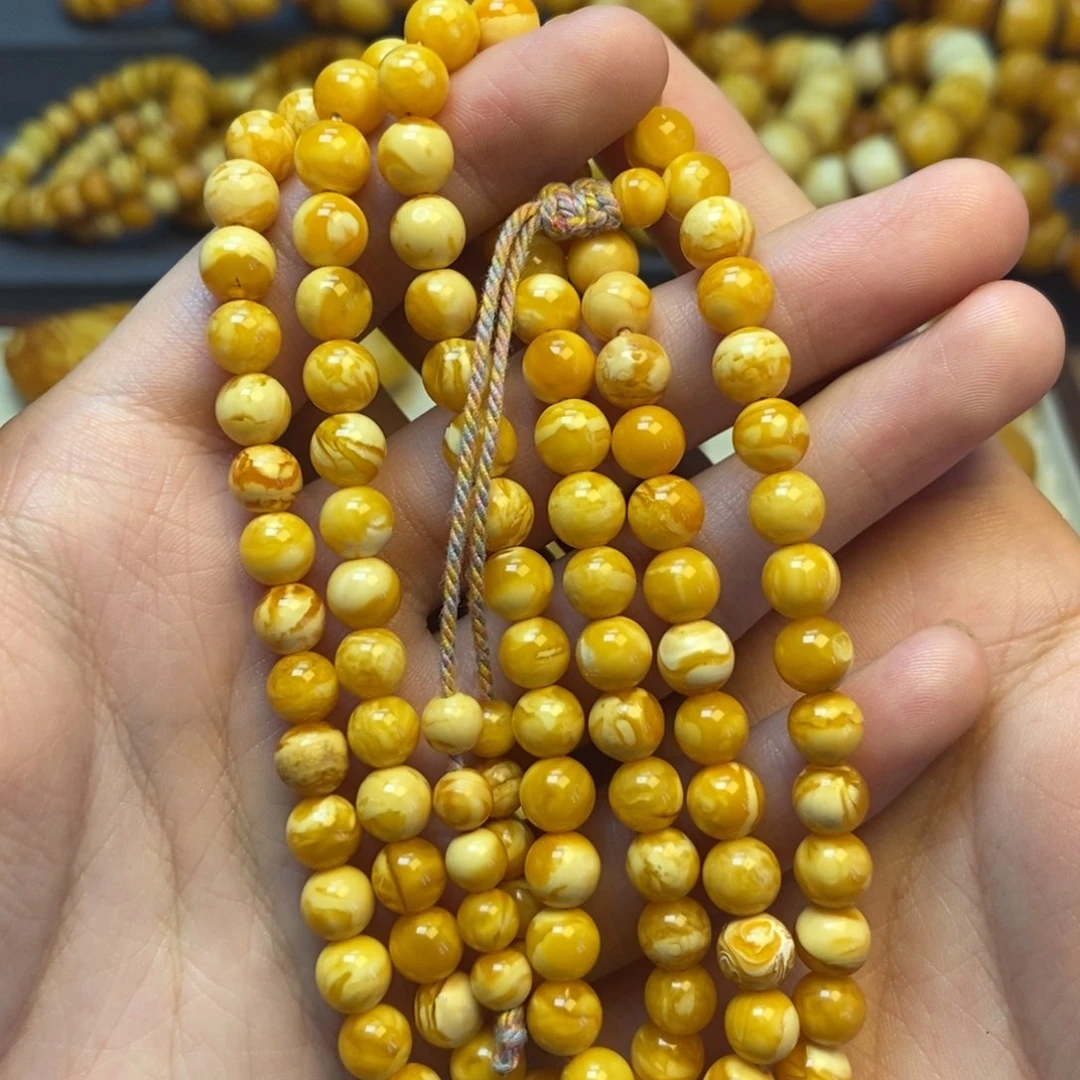 蜜蜡未镶嵌珠宝奇石