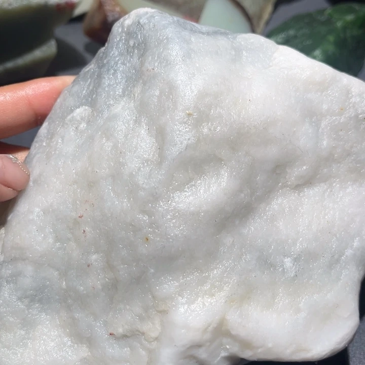 和田玉未镶嵌珠宝奇石