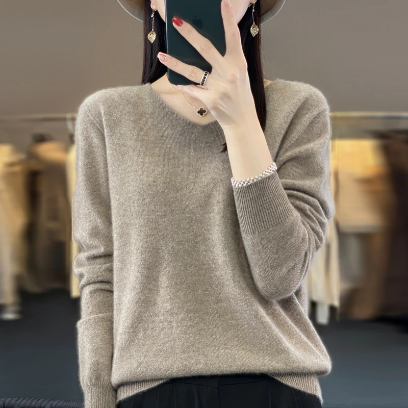 秋冬网红女士羊毛衫宽松型V领显瘦时尚百搭纯色打底衫