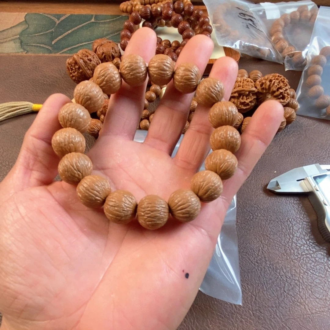 猴头核桃吊坠Y****Z三维同尺凤羽