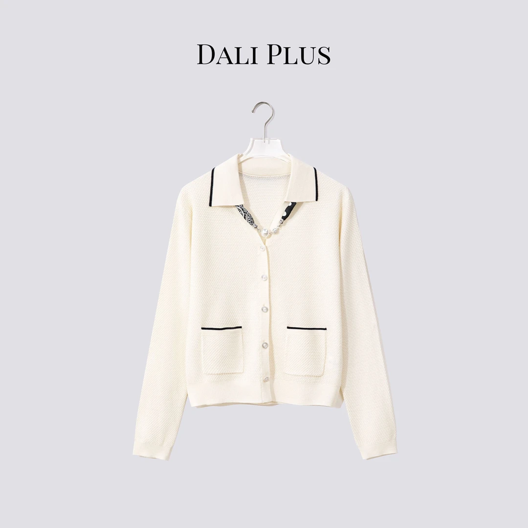 DALI PLUS“珍珠丝巾蚕丝羊毛针织”半开领长袖开衫-D5CK2170