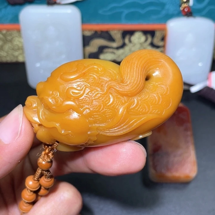 和田玉未镶嵌颈饰J
