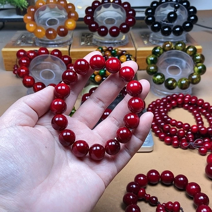 【闪购商品】贝壳杉（血龙木）手串/手链1.3x16颗