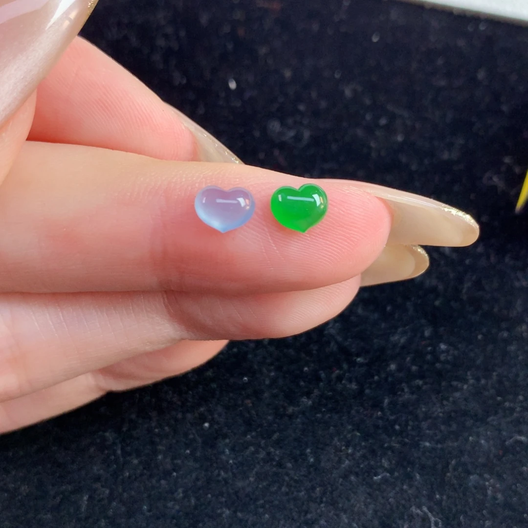 翡翠裸石6.14-4.88-2.86