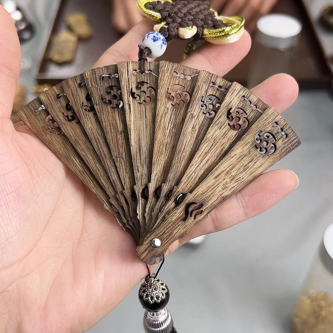 沉香沉香香囊海南沉香原材料小扇子车挂福利款多样性发一