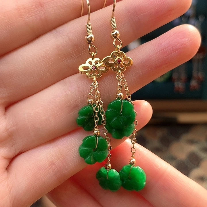 石英质玉耳钉合金