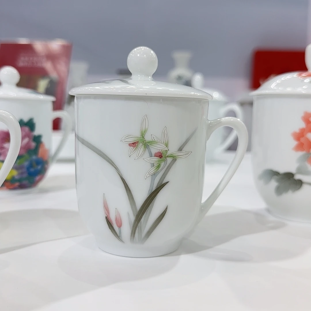 瓷片陶瓷作品，陶瓷手绘