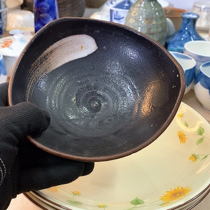 瓷片?****?哈哈哈哈哈哈哈哈哈