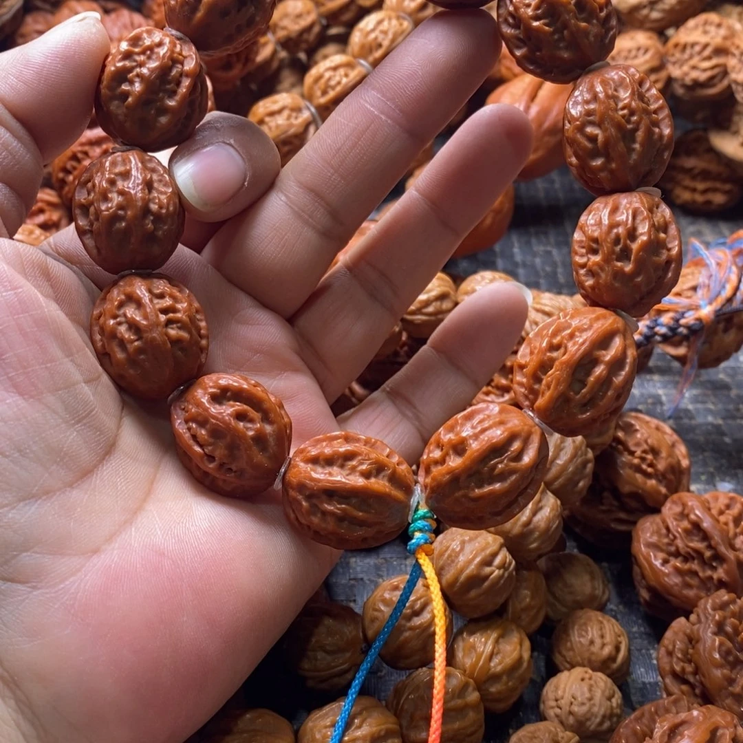 吊坠文玩核桃蚂蚁纹八棱