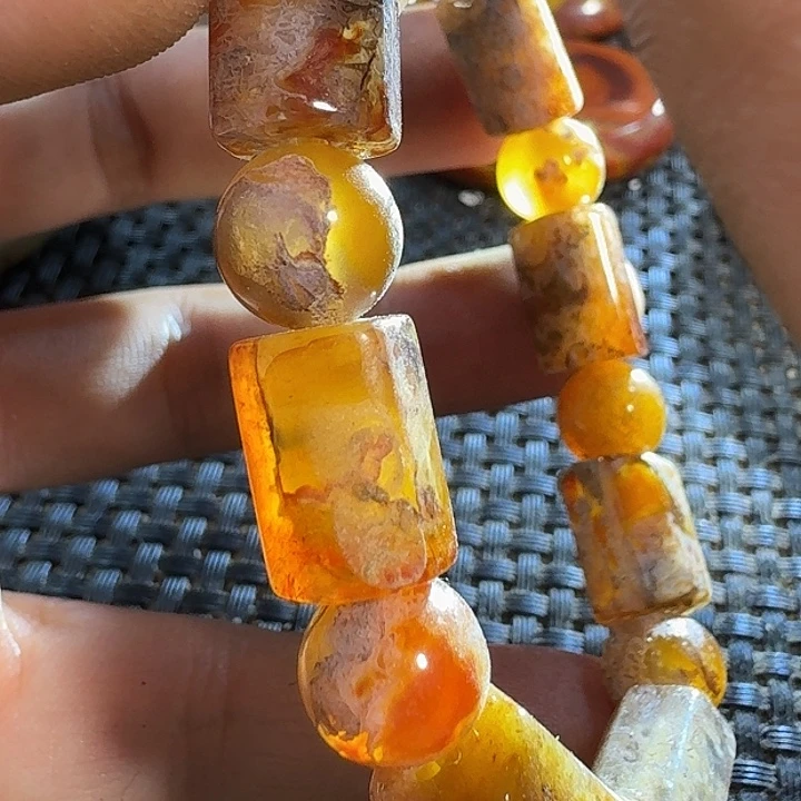 大***河玛瑙/玉髓未镶嵌颈饰