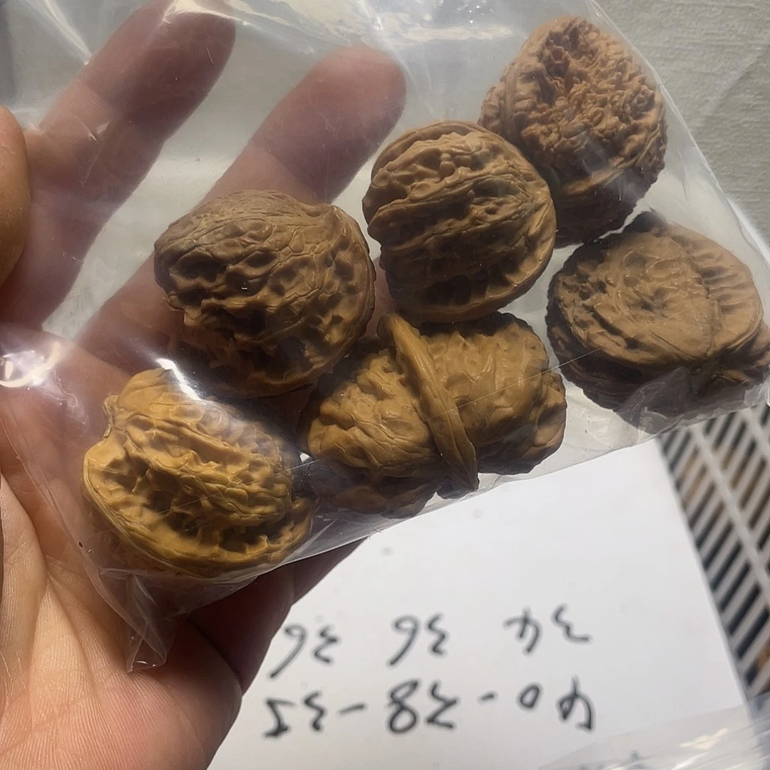 明***白吊坠文玩核桃不退不换