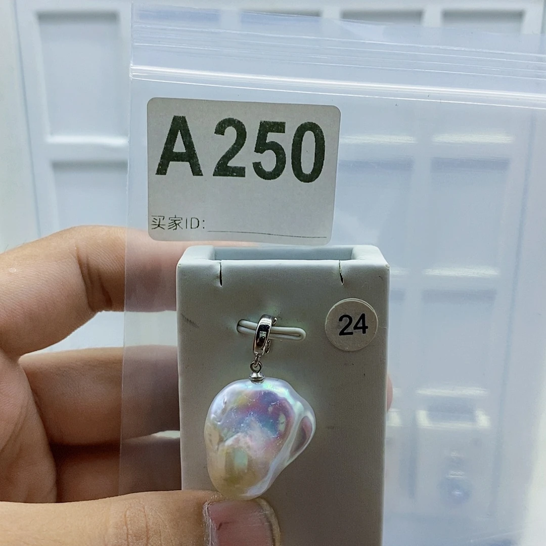 颈饰合金淡水珍珠