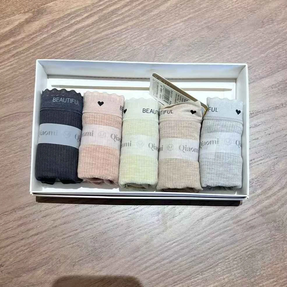 5228 腰字母彩色女士短裤