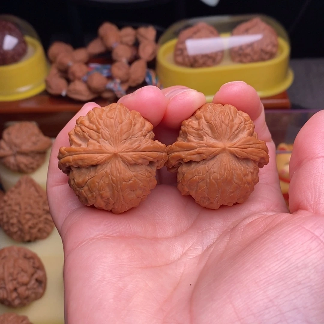 文玩核桃吊坠37核鼎