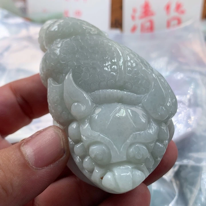 翡翠未镶嵌颈饰保真天然a货翡翠