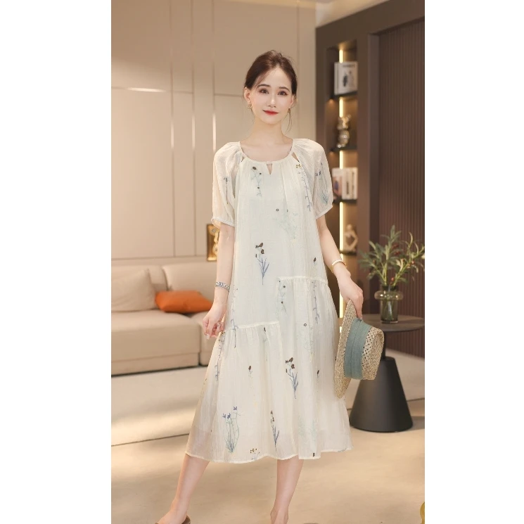 【LINXUAN】夏日新款时尚气质绣花连衣裙复古简约大方显瘦#06201