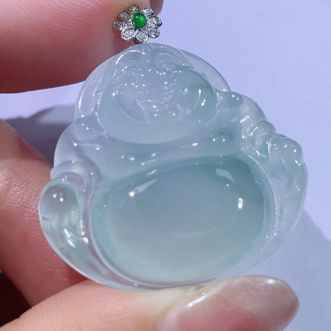 翡翠18K金镶嵌颈饰佛公