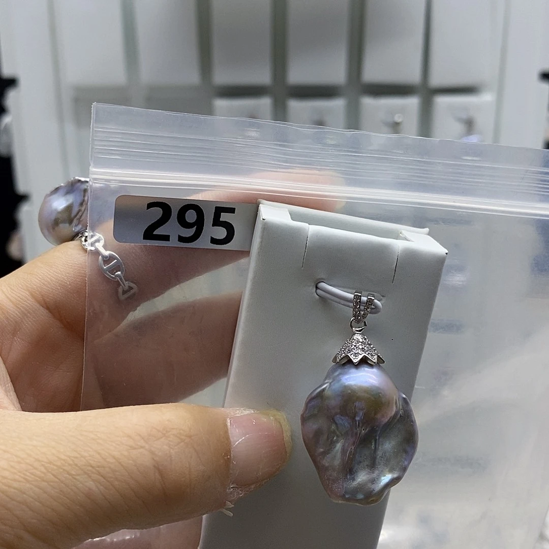 合金耳饰淡水珍珠